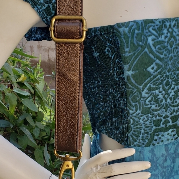 FOSSIL Metallic Gold‎ Messenger Bag - Picture 2 of 5